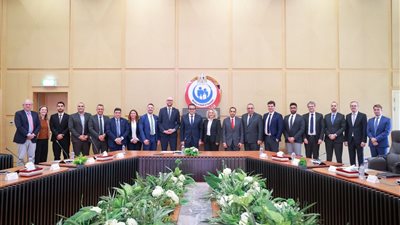 خالد عبدالغفار يبحث مع التحالف الصحي الألماني تعزيز الشراكة والاستثمار بالقطاع الطبي 