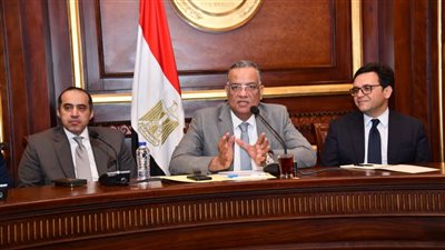 أمام الشيوخ، أحمد هنو يكشف كواليس ضبط أعمال حفر بقصر ثقافة الأقصر