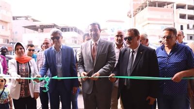 محافظ دمياط يفتتح معرض السلع الغذائية واللحوم بالسنانية استعدادًا لعيد الأضحى