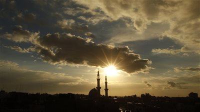 مواقيت الصلاة، موعد أذان الفجر اليوم الثلاثاء 3 - 6 - 2025 في القاهرة والمحافظات 	