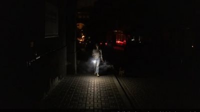 هجمات أوكرانية تقطع الكهرباء عن مناطق تحت سيطرة روسيا