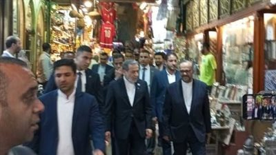 من ماكرون إلى وزير خارجية إيران، سر تهافت الزعماء والمسؤولين على مطعم ومقهى نجيب محفوظ بالحسين (صور)