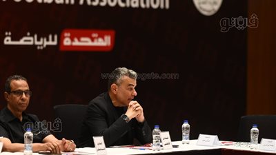 صدام بين الأهلي والزمالك على طاولة اتحاد الكرة بسبب اللاعبين الأجانب، ومرتجي يعلق