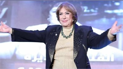 يسرا تنعى سميحة أيوب: مثال للالتزام والرقي وجسدت بعطائها معنى الفن الحقيقي