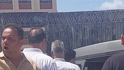 ضبط 4 شباب اقتحموا لجان امتحانات الإعدادية بالعجمي بأسلحة بيضاء (صور)