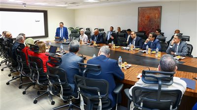 منال عوض: وجود سياسات تدعم تمكين الإدارة المحلية وتعزيز عمليات التحول الرقمي بالمحليات