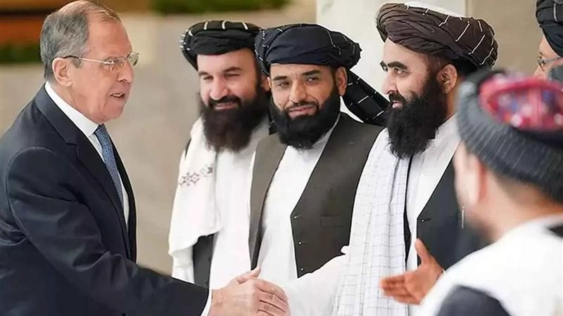 لافروف مع أعضاء حكومة