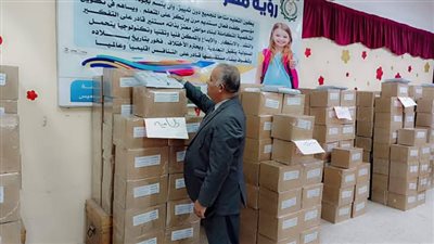 غرفة عمليات الشهادة الإعدادية تسلم أسئلة الامتحانات للجان سير الامتحانات 