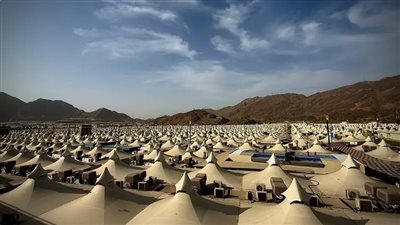 توافد الحجاج إلى