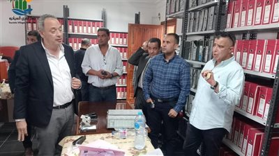 وفد هيئة المجتمعات العمرانية يتفقد الأرشيف الإلكترونى بجهاز القرى السياحية