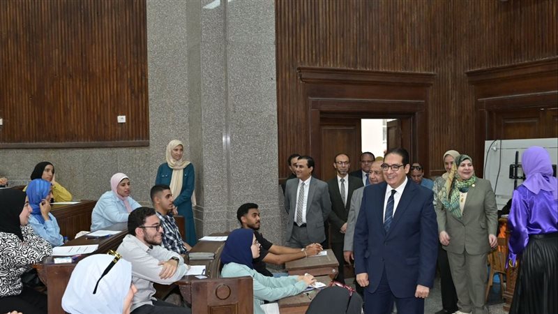 امتحانات جامعة القاهرة