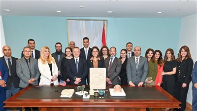 ضمنها إناء الإله بس، مصر تسترد 11 قطعة أثرية مهربة من أمريكا (صور)