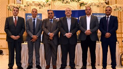 بعثة مصر للطيران تعقد اجتماعًا تنسيقيًا بجدة استعدادًا لعودة حجاج بيت الله