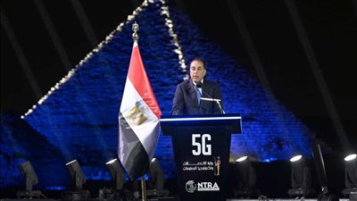 مدبولي: حياة كريمة تدخل العصر الرقمي والإنترنت فائق السرعة يصل القرى