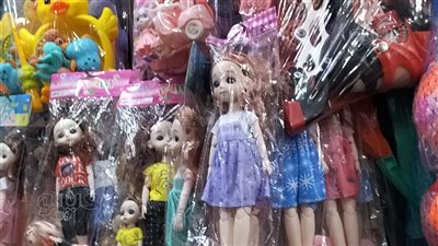 المسدسات البلاستيك تبدأ من 6 جنيهات، أسعار ألعاب الأطفال في العتبة (فيديو وصور)