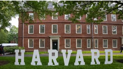 باستخدام سلطة قانونية مختلفة، ترامب يمنع منح تأشيرات للطلاب الأجانب الجدد في جامعة هارفارد