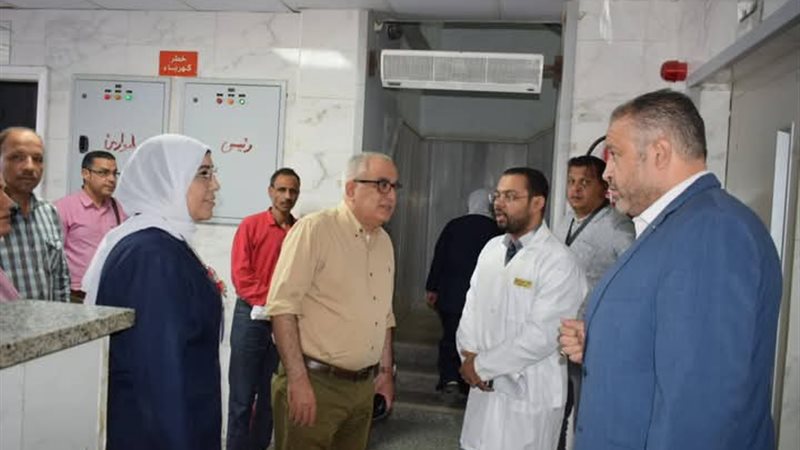 د.احمد مصطفي خلال