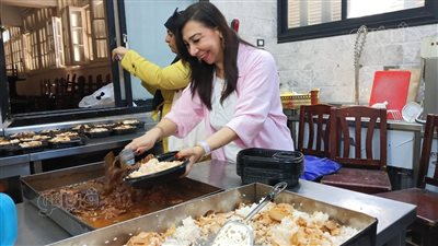 الكنيسة الإنجيلية ببورسعيد تجهز وجبات إفطار ساخنه للصائمين في يوم عرفة (صور) 