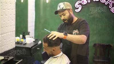 يا ليلة العيد آنستينا، إقبال الشباب والأطفال على صالونات الحلاقة (صور)