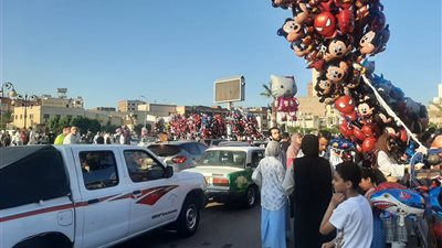 أهالي البحيرة يحتفلون بعيد الأضحى في ميدان الاستاد (فيديو وصور) 