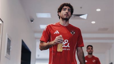 تفاصيل اليوم الأول لبعثة الأهلي في أمريكا.. فقرات خططية وتكتيكية في المران الأول.. ريبيرو يحذر اللاعبين من قوة الخصم.. والشناوي يتحدث عن منافسات المونديال