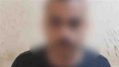 ضبط منتحل صفة مسئول حكومي أثناء استخراج رخصة قيادة بالجيزة