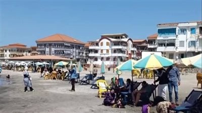 الدمايطة يحتفلون بعيد الأضحى في الحدائق ورأس البر