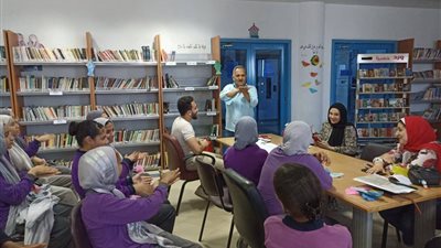 مكتبة مصر العامة بالزقازيق تكثف زيارتها لدور رعاية كبار السن والأيتام وذوي الهمم