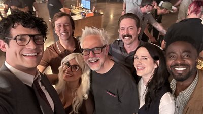 جيمس جان ينشر صورة من كواليس تصوير فيلم SUPERMAN