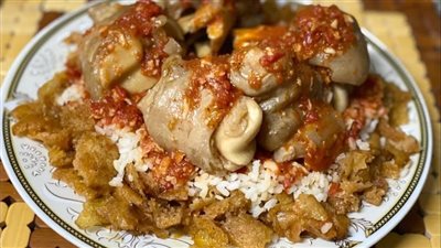 طريقة عمل فتة الكوارع بخطوات سهلة ونتيجة مبهرة