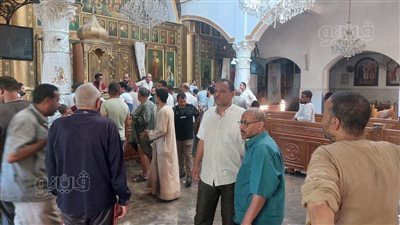 رئيس مدينة إسنا بالأقصر يزور موقع حريق كنيسة السيدة العذراء مريم (صور)