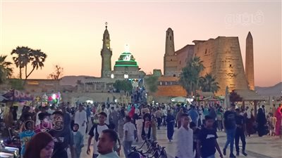 مظاهر احتفالات ثاني أيام عيد الأضحى المبارك في الأقصر (بث مباشر)