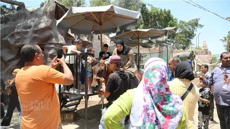 حديقة الحيوان بالحديقة