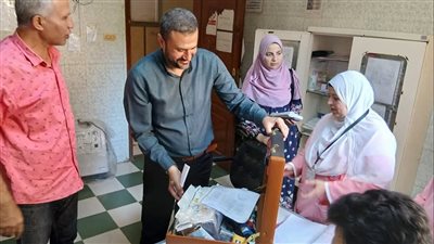 صحة دمياط ترفع حالة الطوارئ وتتابع انتظام الخدمات بالمراكز والوحدات خلال عطلة العيد (صور)