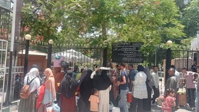 إقبال كبير علي الحدائق والمتنزهات بالقناطر الخيرية في ثالث أيام عيد الأضحى (صور)