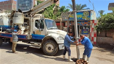 مياه الفيوم: مستمرون في تطهير شبكات الصرف أثناء إجازات العيد