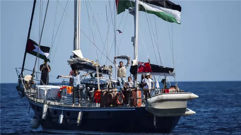 مادلين، فيتو