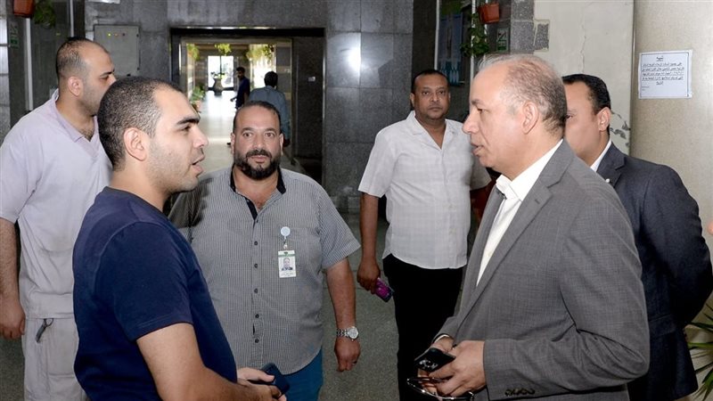 جولة رئيس جامعة المنصورة