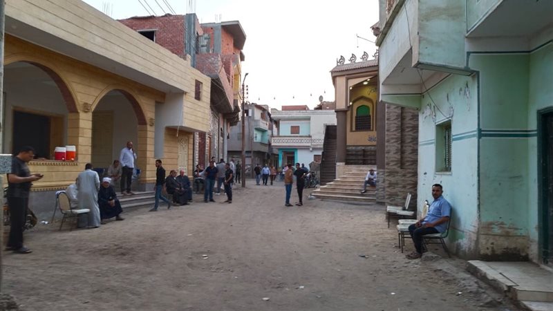 افترشوا الشوارع في