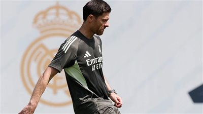 قرار ألونسو يثير غضب فينيسيوس ورسالة لنجوم ريال مدريد