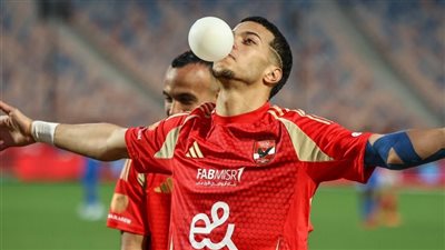 إمام عاشور يحرج سيف زاهر بعد انتقاد احتفاله بـ