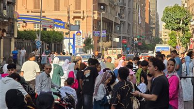 إقبال كبيرعلى وسط البلد وضعيف على الكورنيش في رابع أيام عيد الأضحى (صور) 