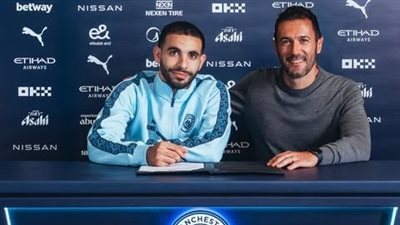 رسميًا.. مانشستر سيتي يضم الجزائري ريان آيت نوري حتى 2030