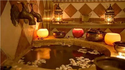 بعد مجهود العيد، دللي نفسك بجلسة حمام مغربي في البيت