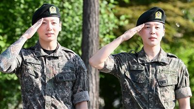 عودة جيمين وجونجكوك من الخدمة العسكرية وBTS تكتمل 21 يونيو (صور)