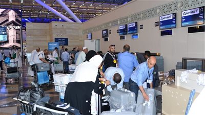 مصر للطيران تسير غدًا 19 رحلة جوية لإعادة الحجاج إلى أرض الوطن