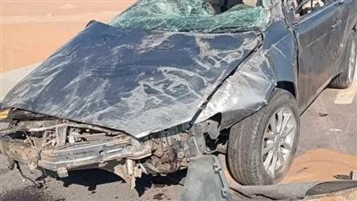 مصرع طفلة وإصابة أسرتها في انقلاب سيارة بالوادي الجديد 