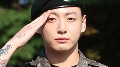 صينية تحاول اقتحام منزل جونجكوك بعد ساعات على تسريحه من الخدمة العسكرية