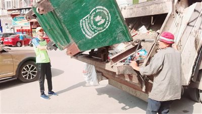 حملات نظافة مكبرة ومداهمة لأوكار النباشين في غرب المنصورة بالدقهلية (صور)