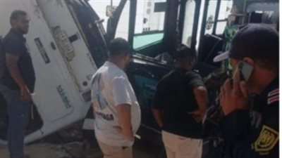 النيابة تعاين موقع حادث محور الضبعة (صور) 